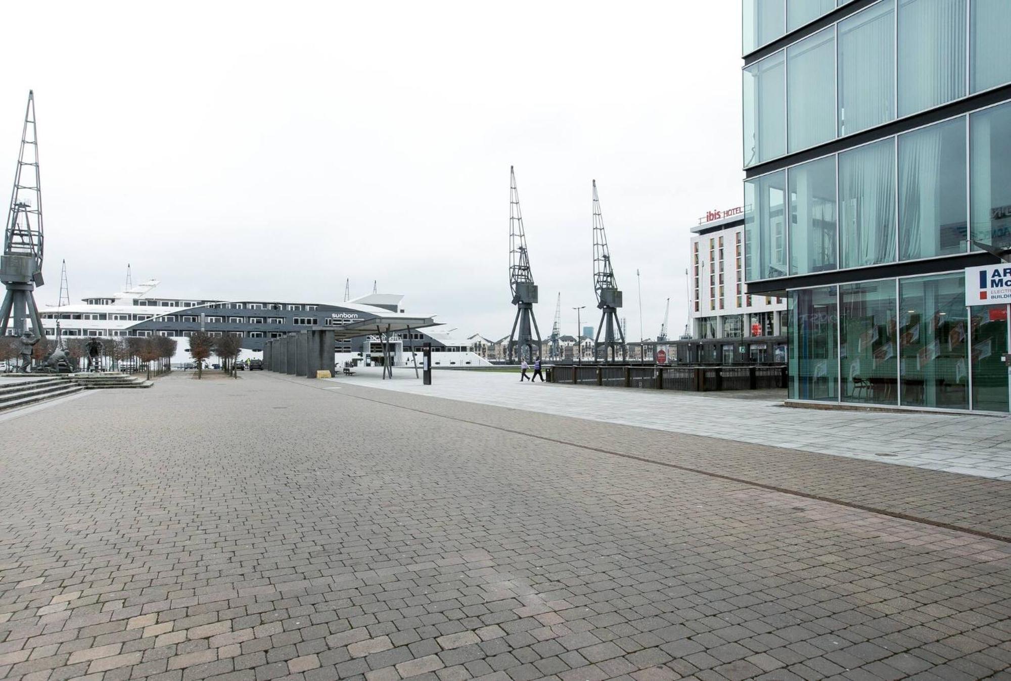 Wild Roses Serviced Apartments - Excel Warehouse 1 London Exterior photo